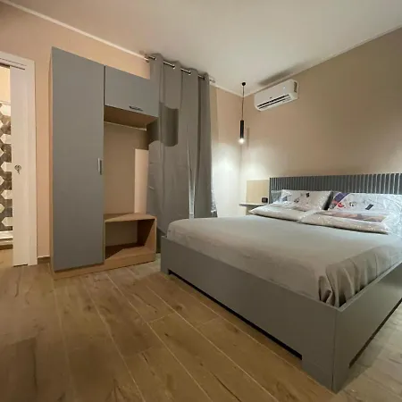 La Garibaldi Guest house *